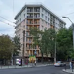 Apartment Novoselskogo 19-67