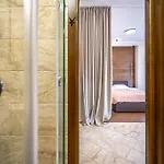 Apartament Novoselskogo 19-67 *