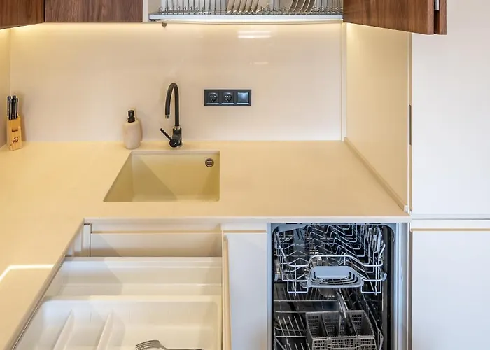 Apartment Novoselskogo 19-67 Odesa